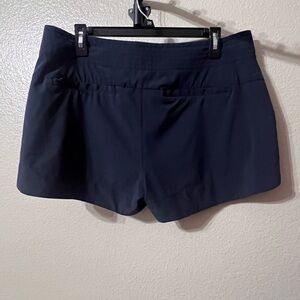 Athleta Women's Navy Shorts EUC Sz 10